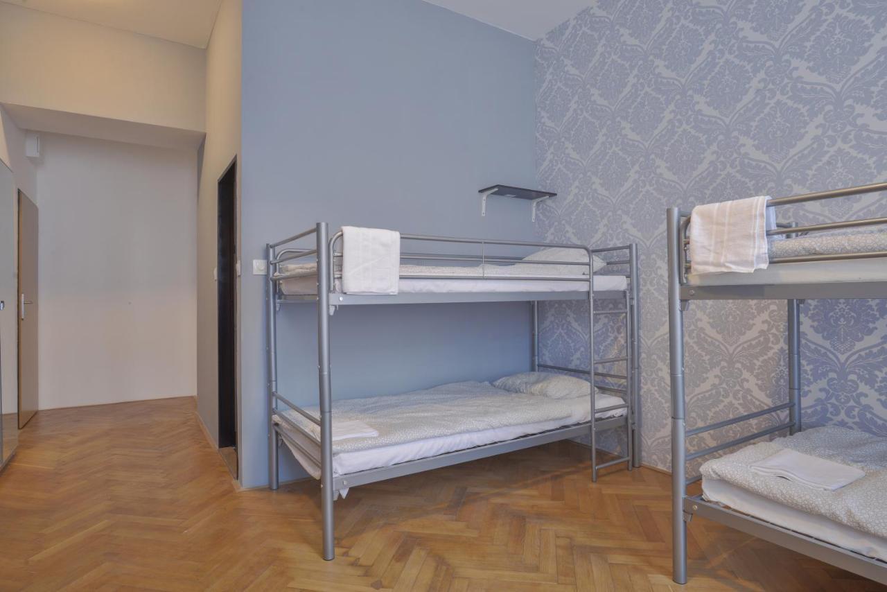 Globe Hostel Prague Adults Only 외부 사진
